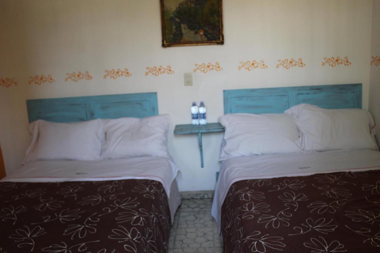 Hotel Posada Chamacuero Comonfort Екстер'єр фото
