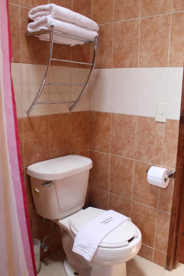 Hotel Posada Chamacuero Comonfort Екстер'єр фото
