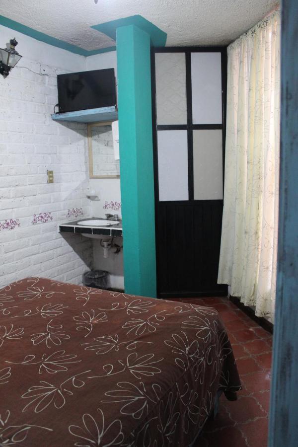 Hotel Posada Chamacuero Comonfort Екстер'єр фото