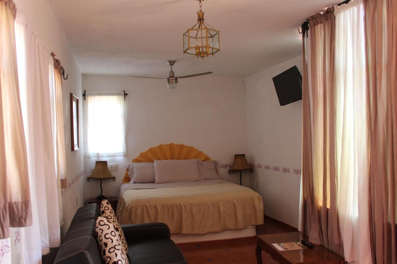 Hotel Posada Chamacuero Comonfort Екстер'єр фото