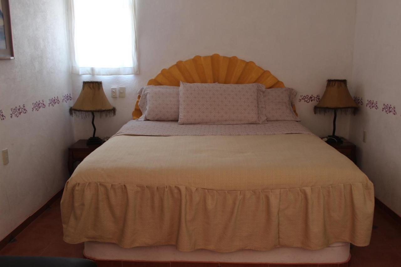 Hotel Posada Chamacuero Comonfort Екстер'єр фото